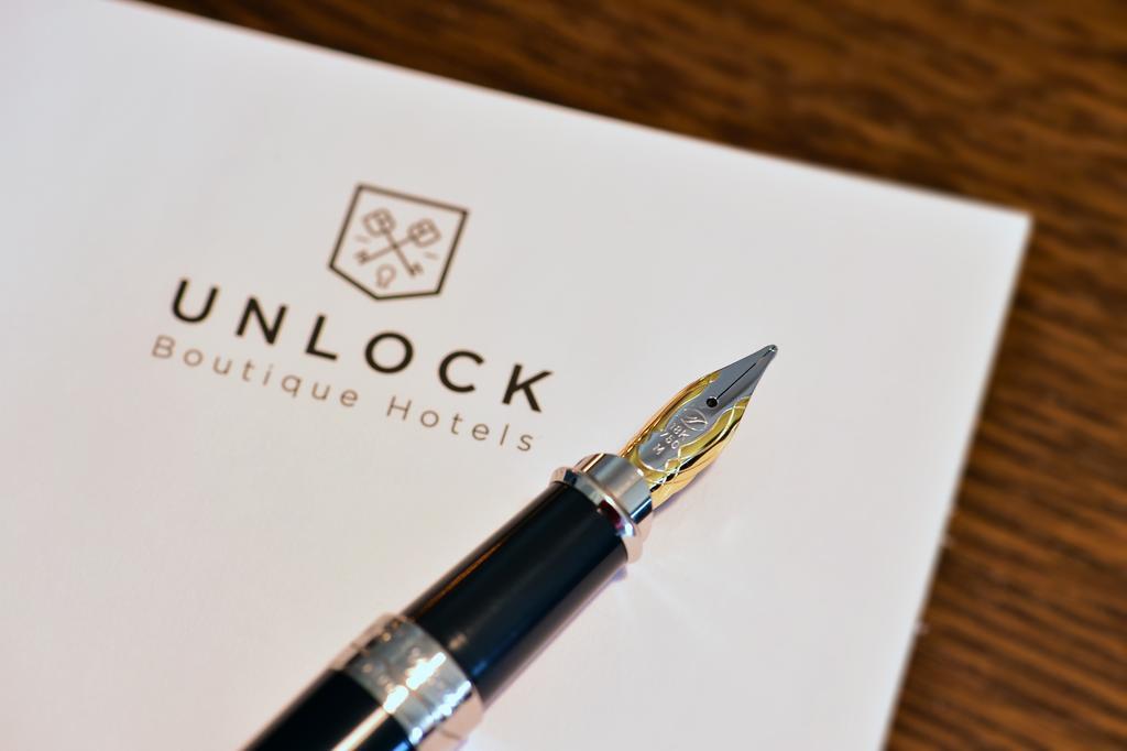 The Noble House - By Unlock