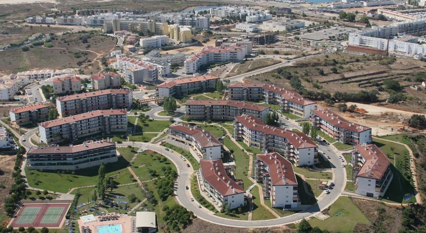 Apartment T1 Em Com Piscina E Garagem Lagos