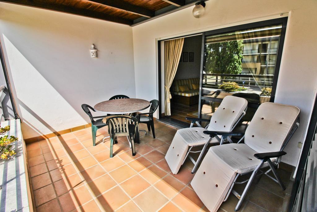 T1 Em Com Piscina E Garagem Apartment *