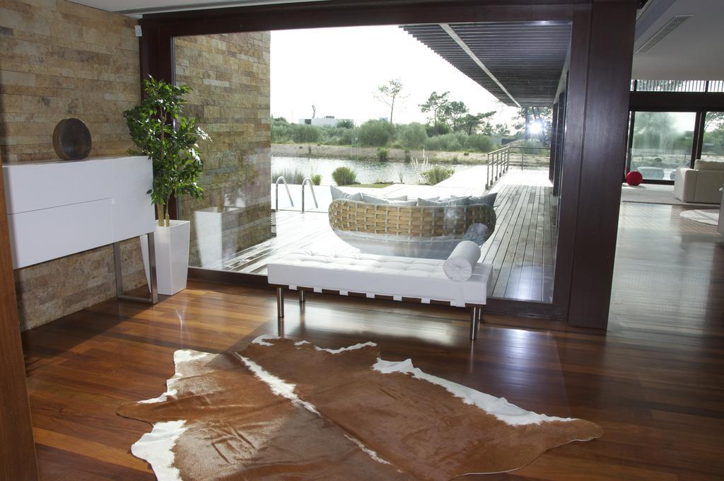 By The Editory - Aparthotel 4*