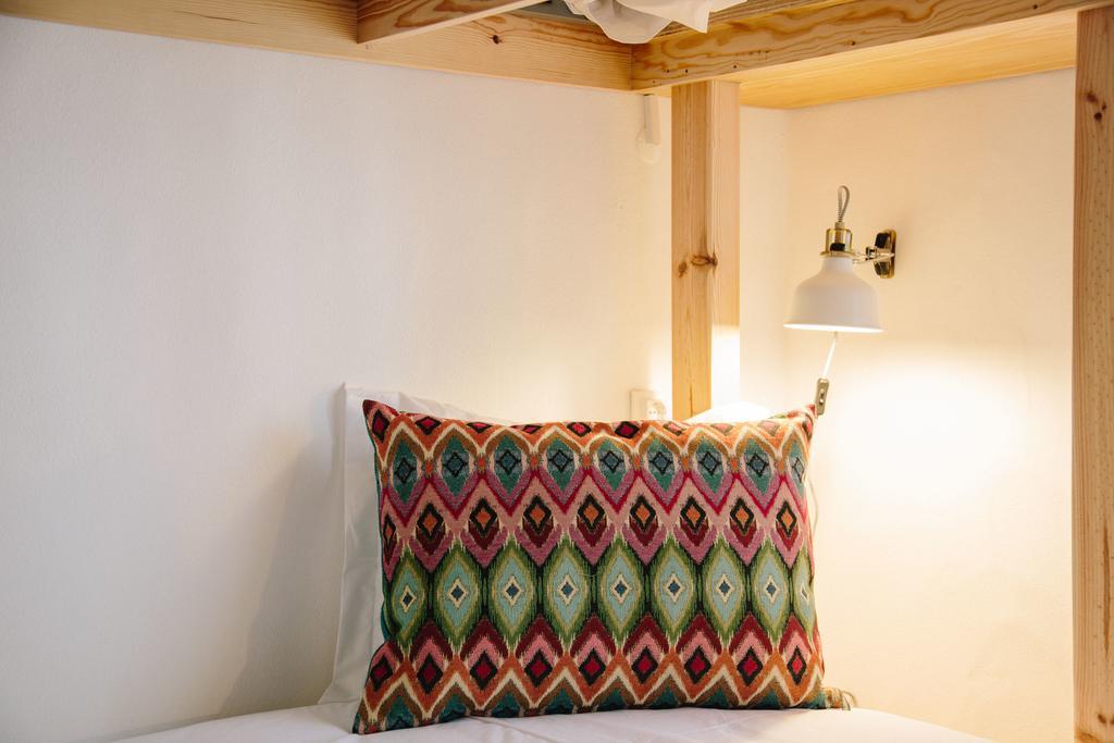 Guest house Zulla Nazare's Surf Village *