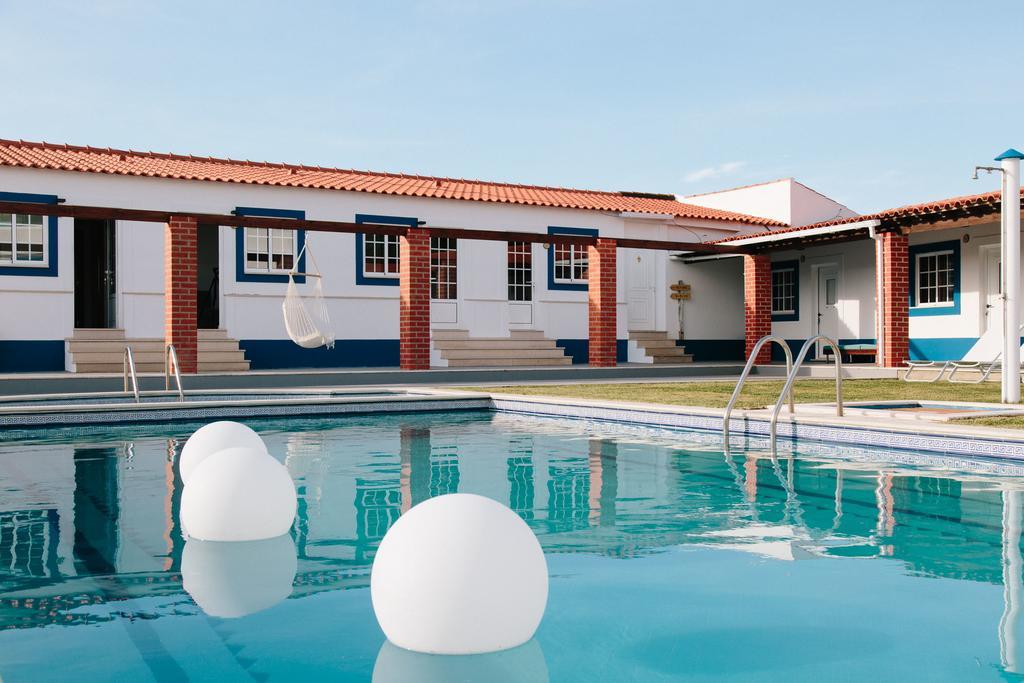 Zulla Nazare's Surf Village *