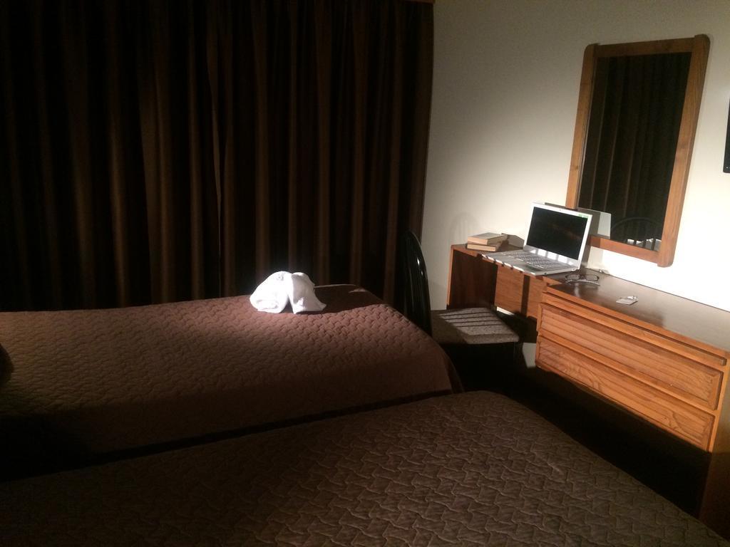 Meia Lua Hotel