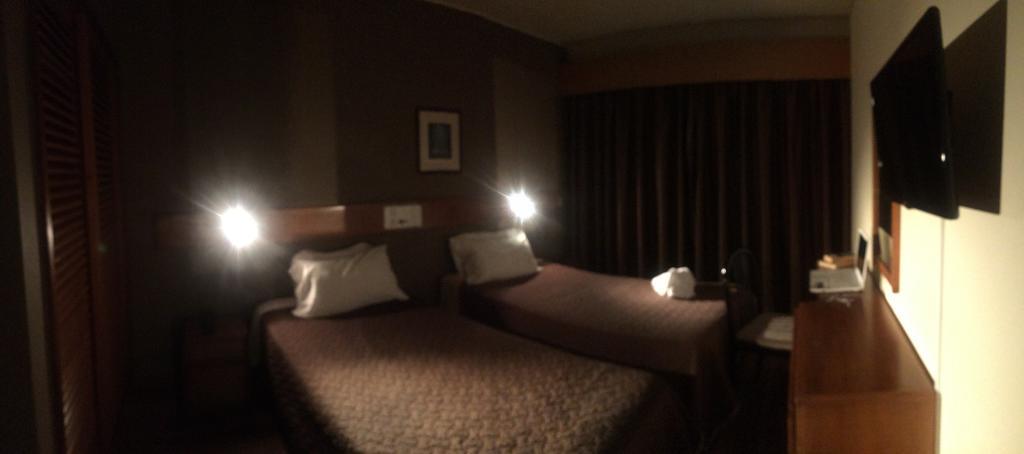 Meia Lua Hotel 3*