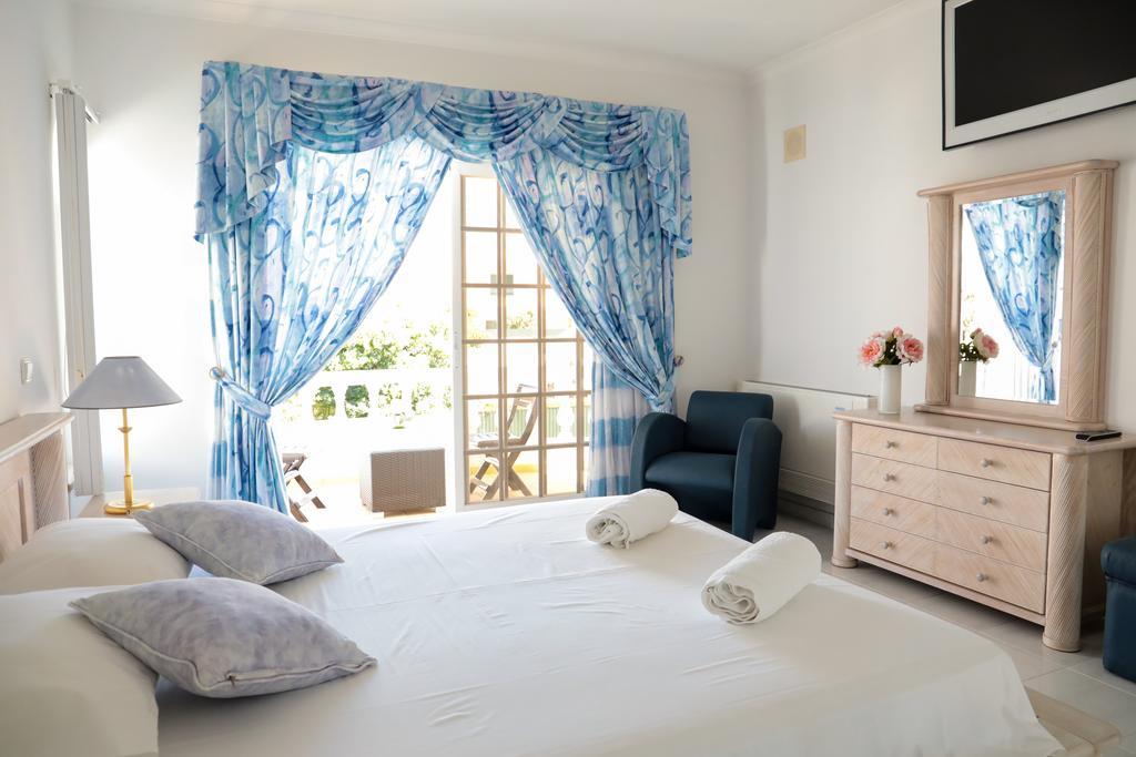 Flow House - Surf Kite Surf School Bed & Breakfast Lagos
