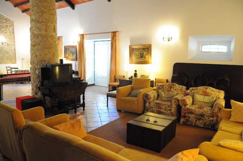Quinta Da Alcaidaria Mor Farm stay *