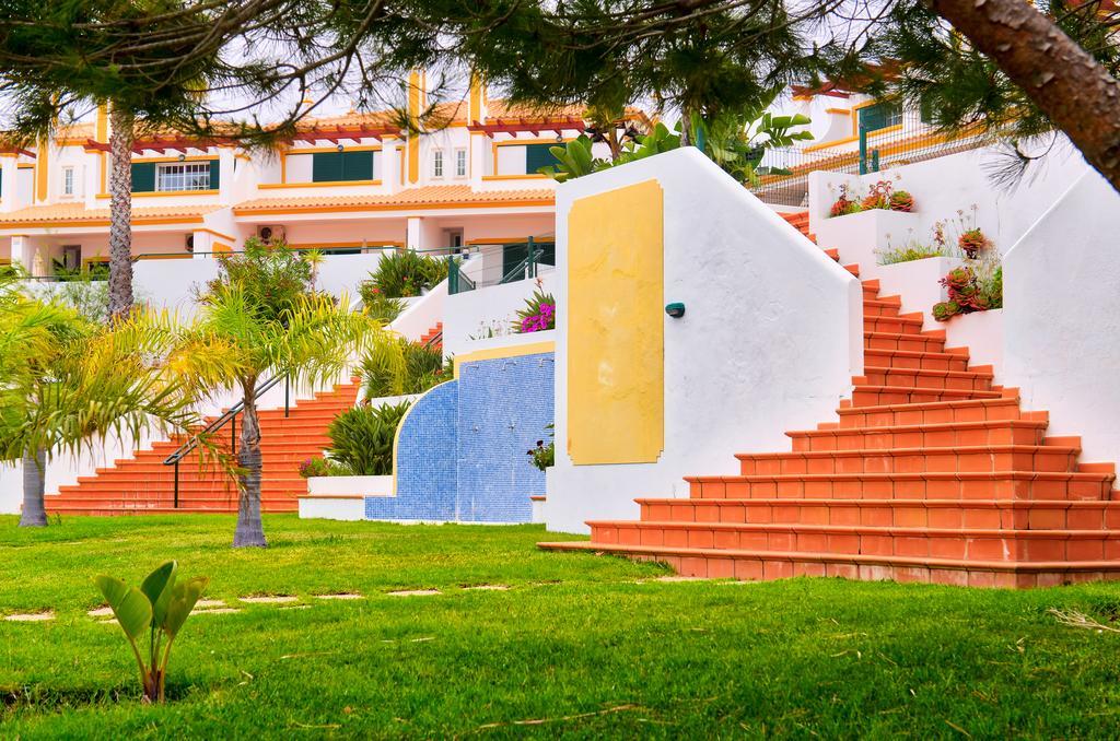 Moradias Rufino Holiday park Albufeira