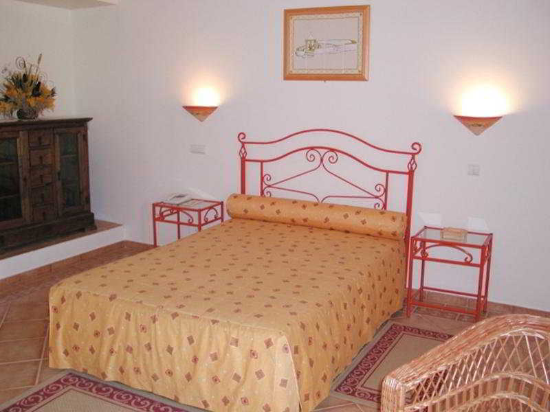 Hotel Sol E Serra
