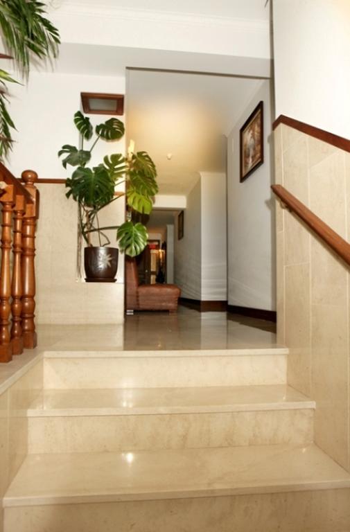 Mira Rio Hotel 2*