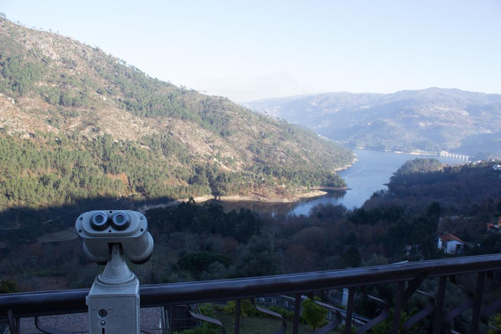 Brown House Chalet Geres