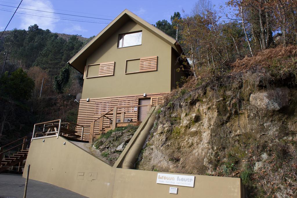 Brown House Chalet *