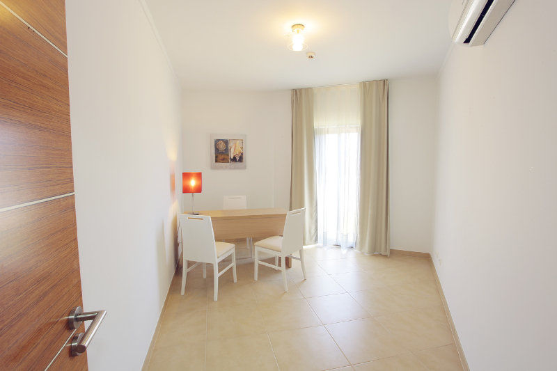 Time Apartahotel 4*