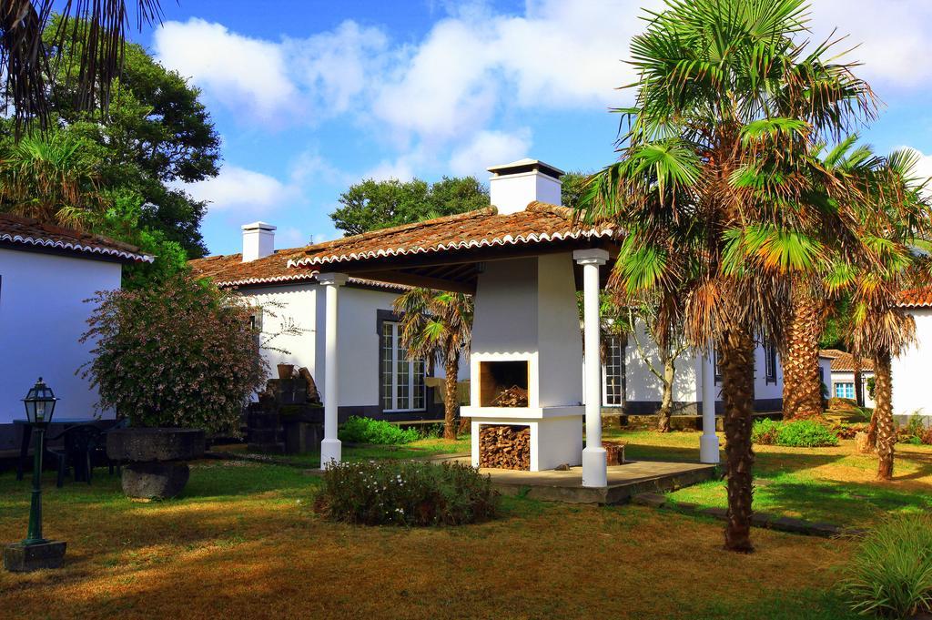 Solar Do Conde Garden Capelas