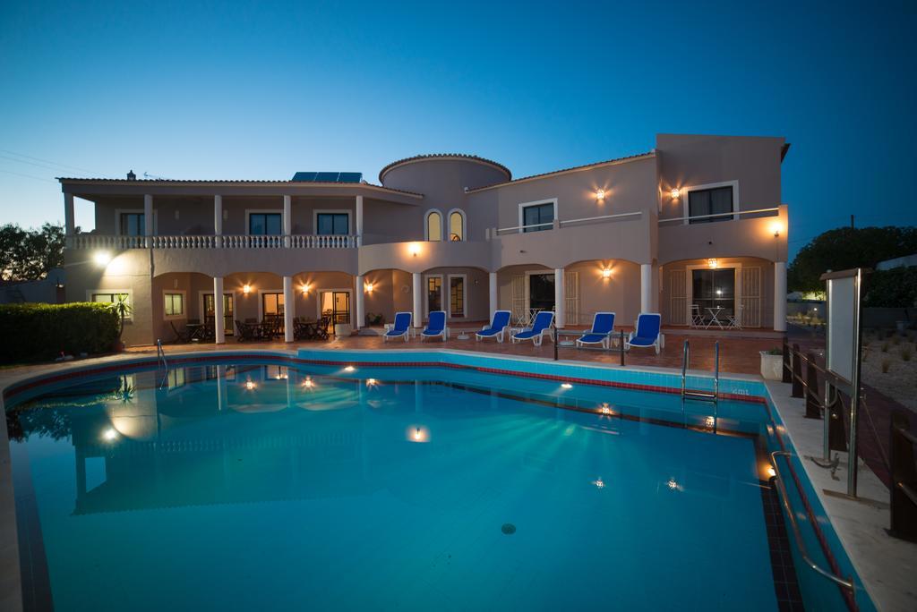 Casa Rosa Montes Guest house 3*