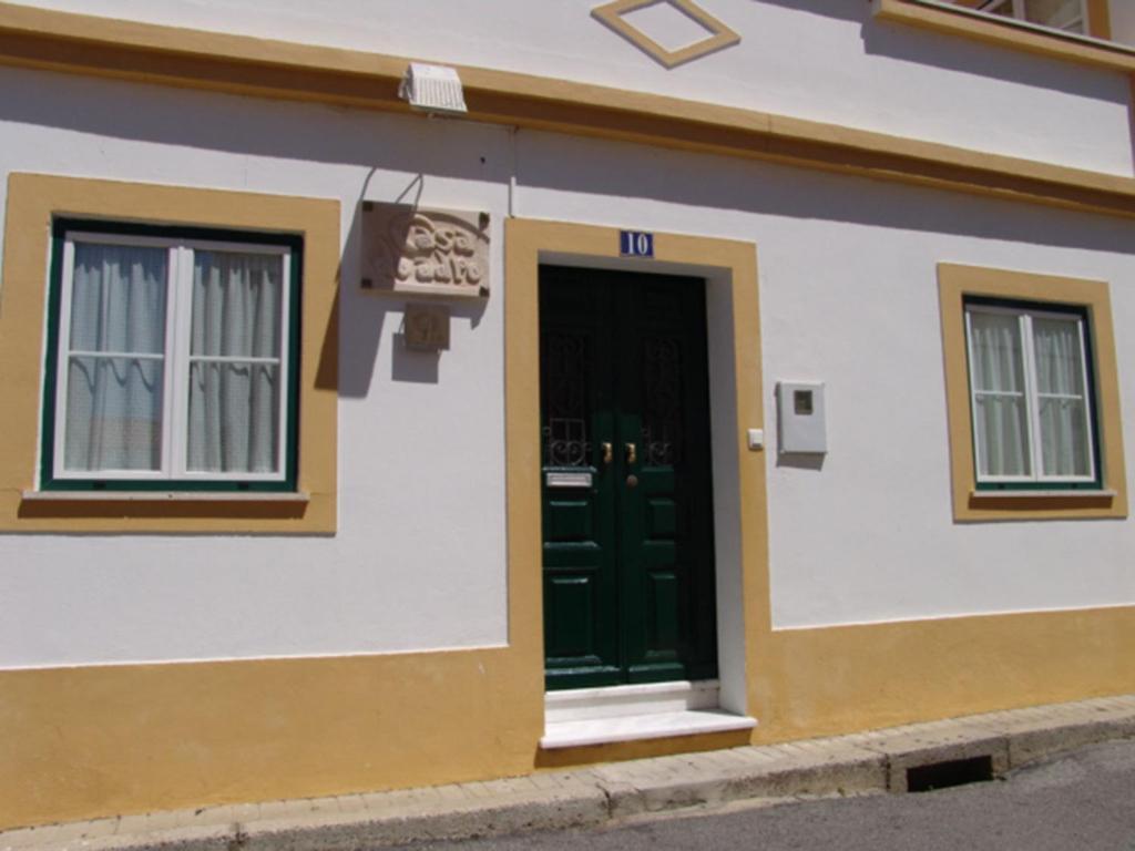Casa Do Adro Da Igreja Turismo De Habitacao Guest house 3*