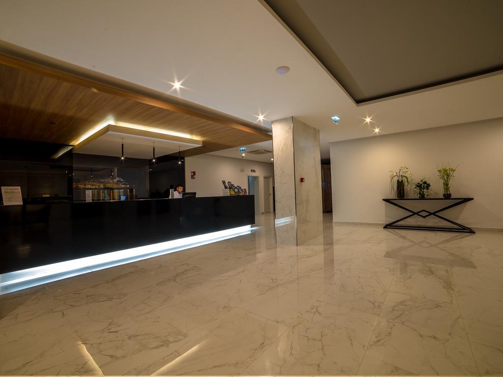 Flor Da Rocha Aparthotel 4*