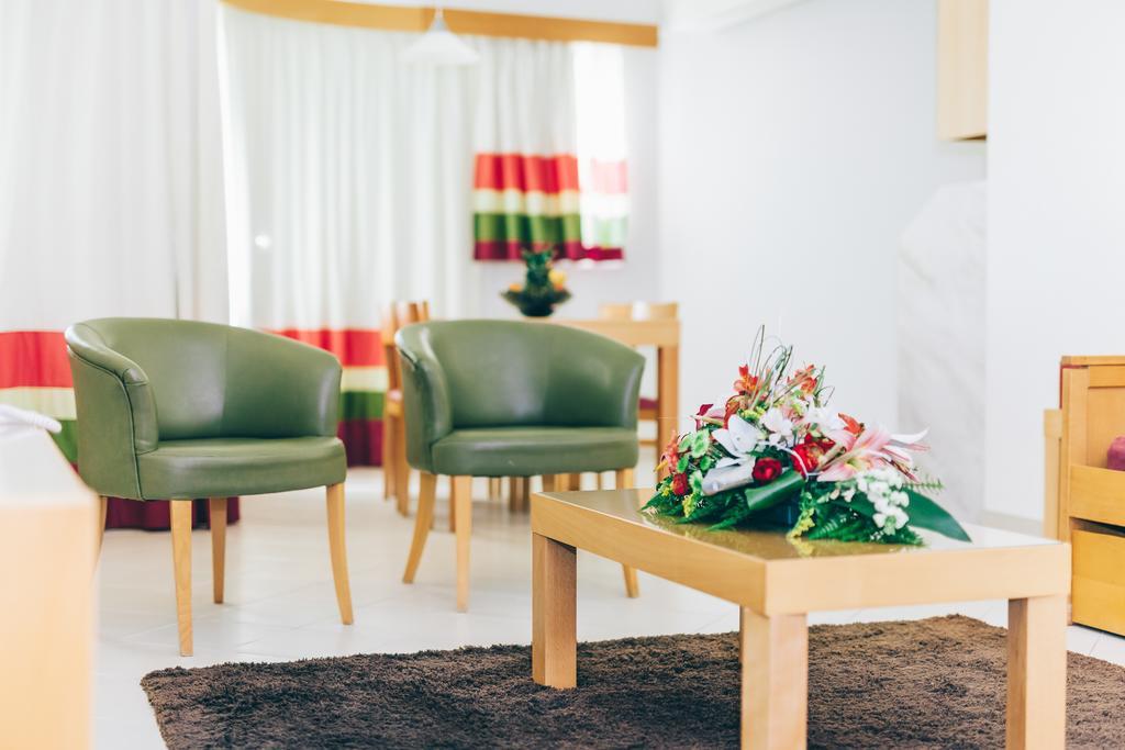 Grand Muthu Da Oura Aparthotel 5*
