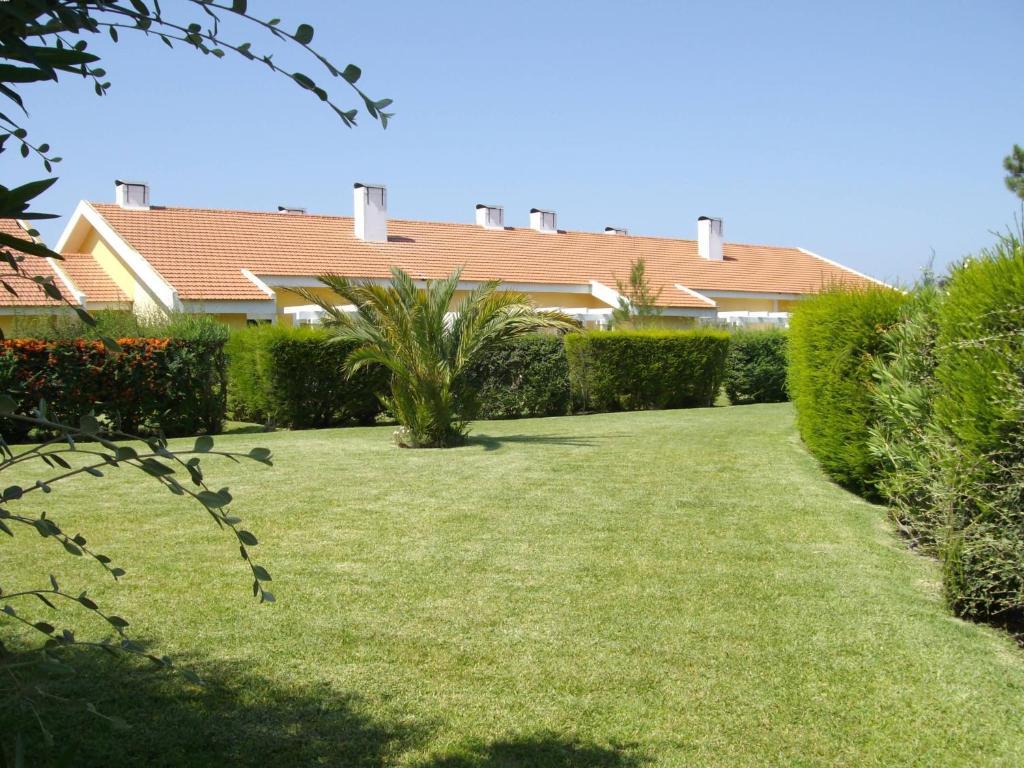 Aldeamento Turistico Casas Da 4*
