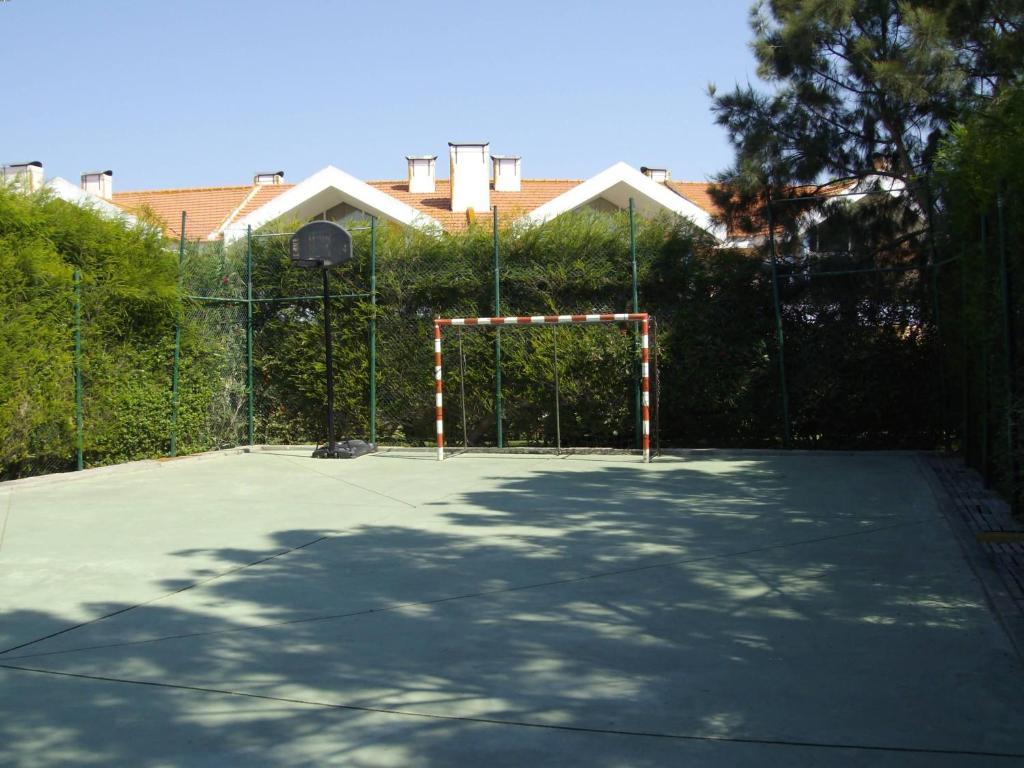 Aldeamento Turistico Casas Da 4*