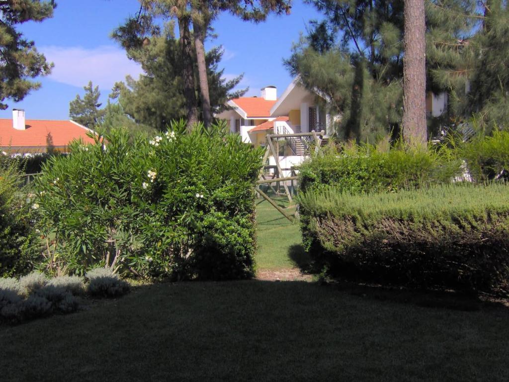 Aldeamento Turistico Casas Da 4*