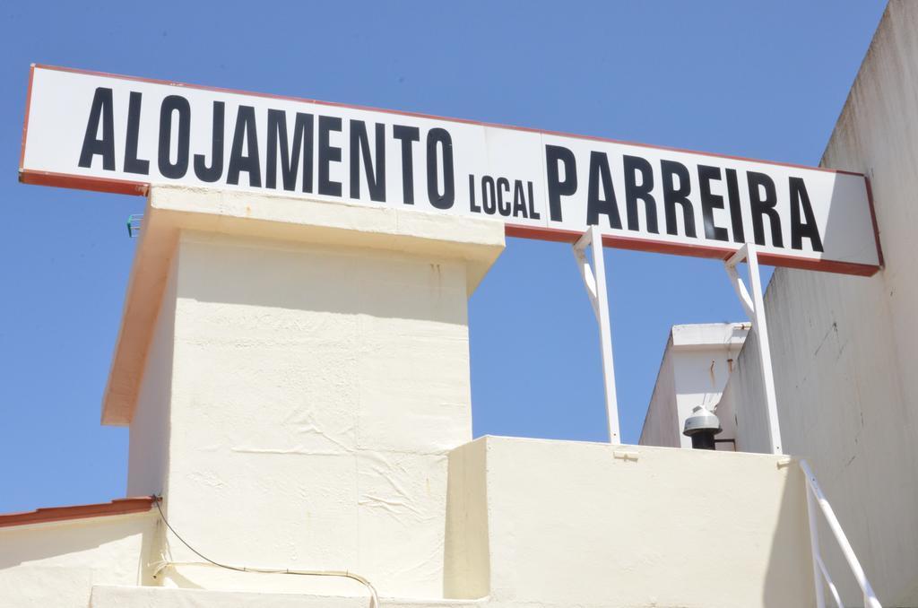 Local Manuel Da Parreira 2*