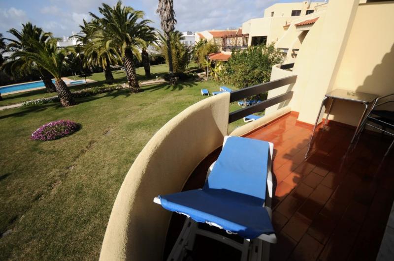 Da Lota - Beachfront 3*