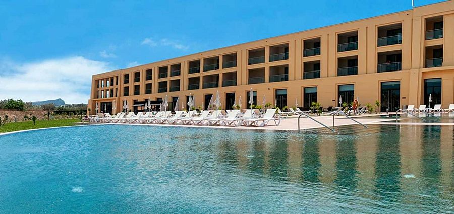 Pestana Colombos Premium Club