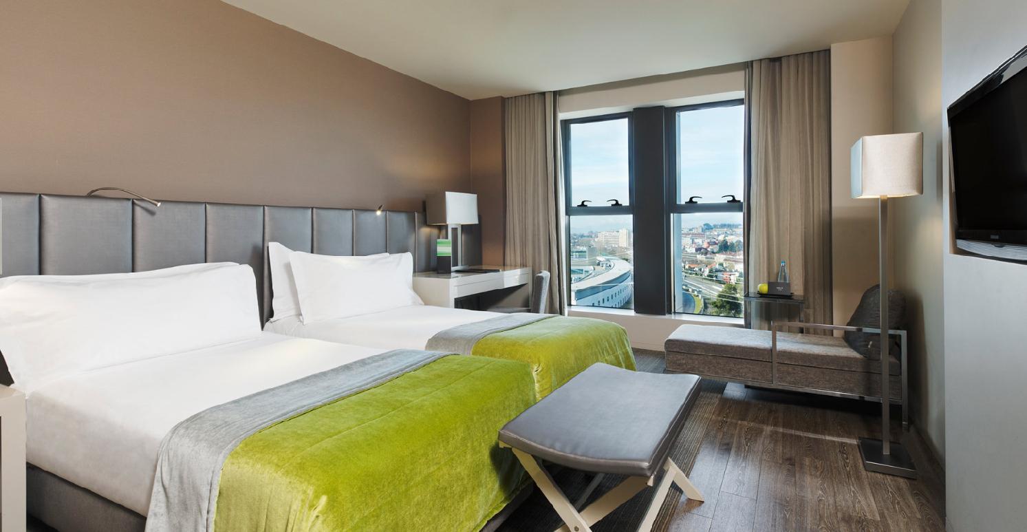 Melia & Hotel 5*