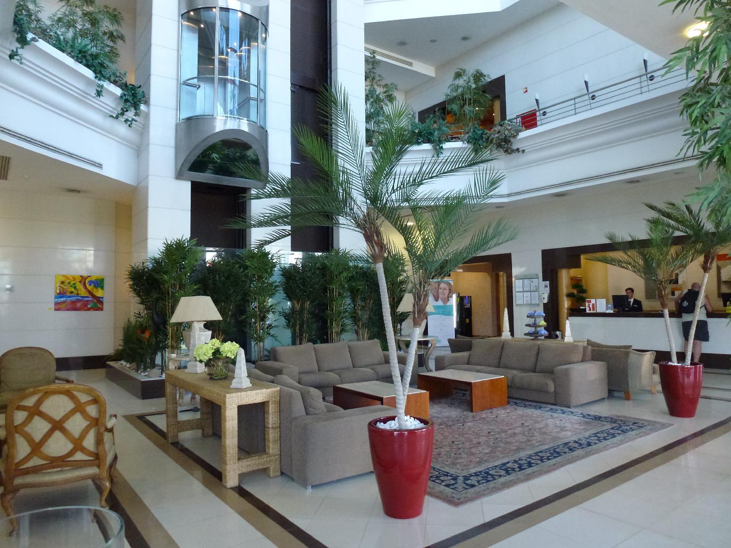 Riviera 4*