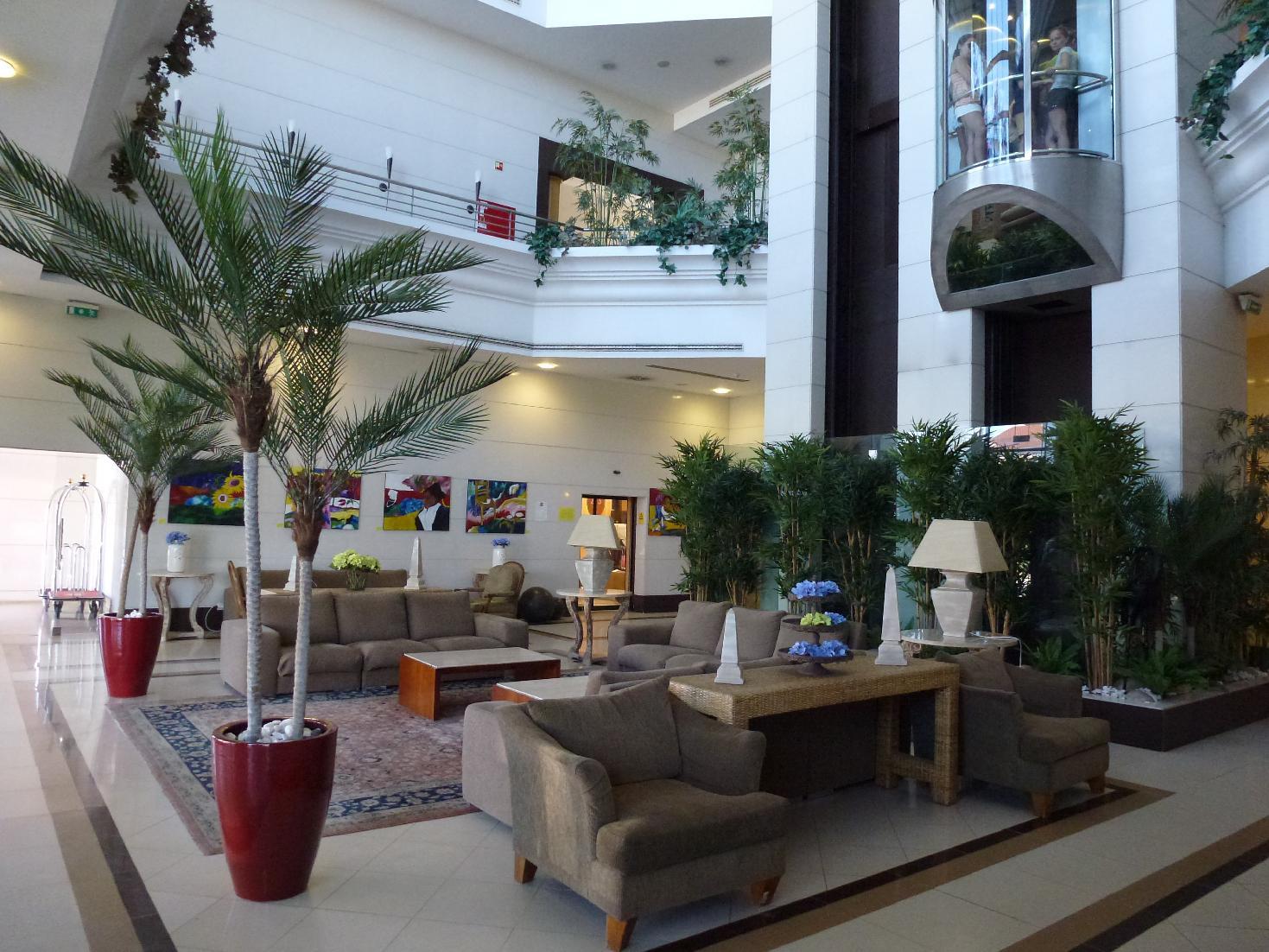 Riviera Hotel 4*