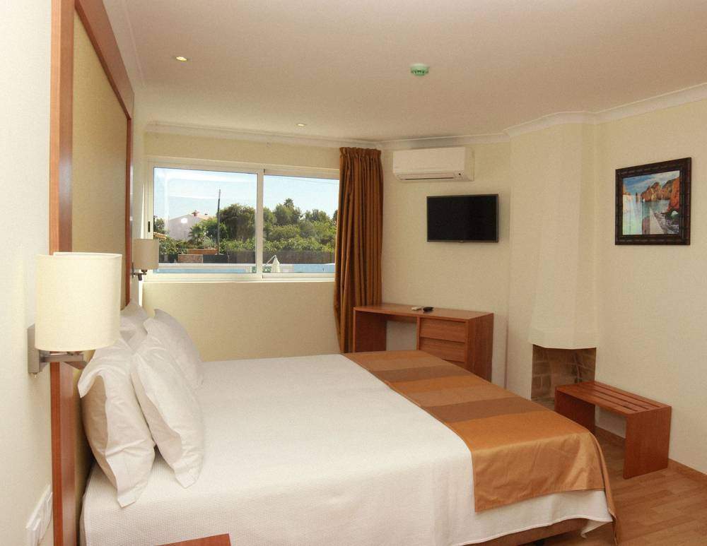 Lagoa Hotel 4*