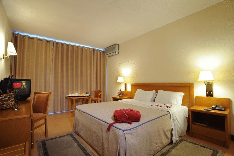 Hotel Palace E Monte Rio