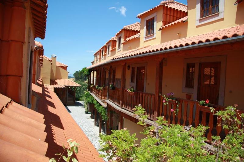 Quinta Do Crestelo Aparthotel