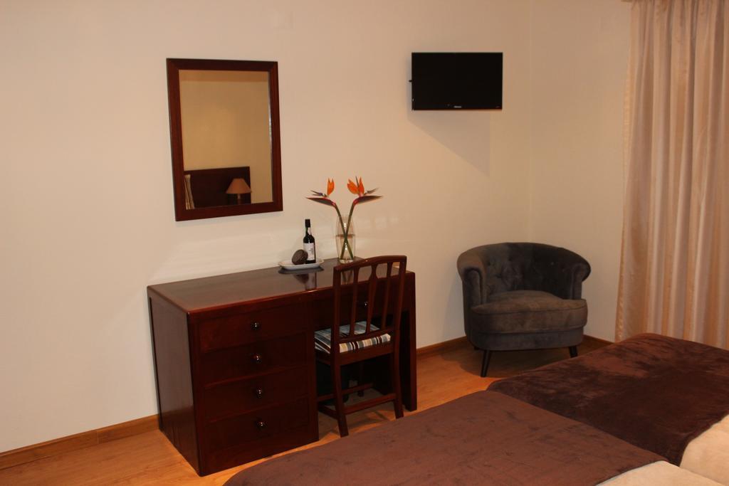 Bed & Breakfast Residencial Farol Ponta do Pargo