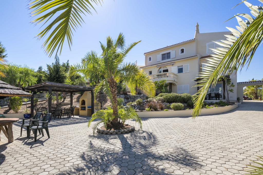 Do Altinho Villa
