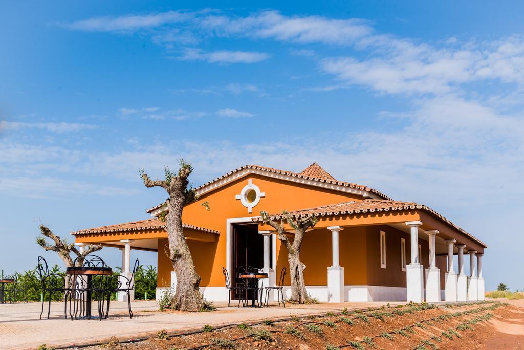 Gale Alentejo Vineyard - Clube De Campo Hotel