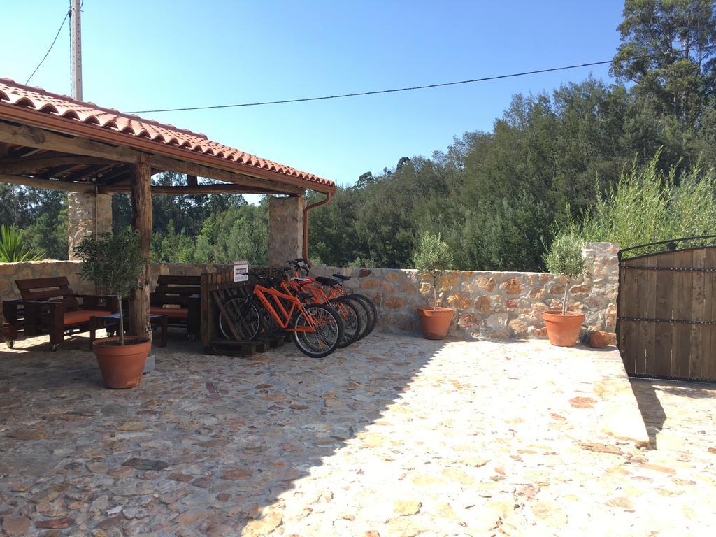 Casas No Terreiro