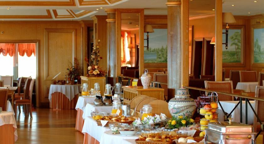 Hotel Carcavelos 4*