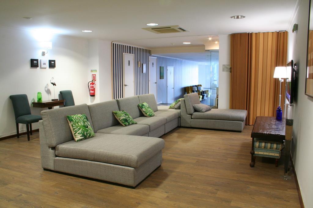 Hotel Vinha Da Areia 3*
