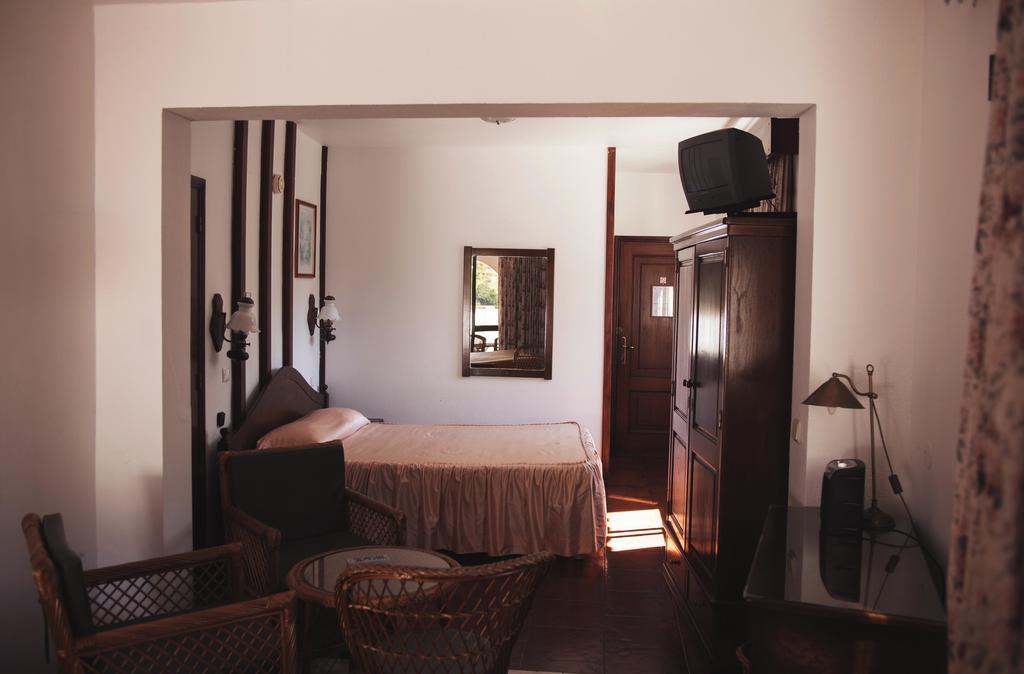 Rural De Sanroque 3*