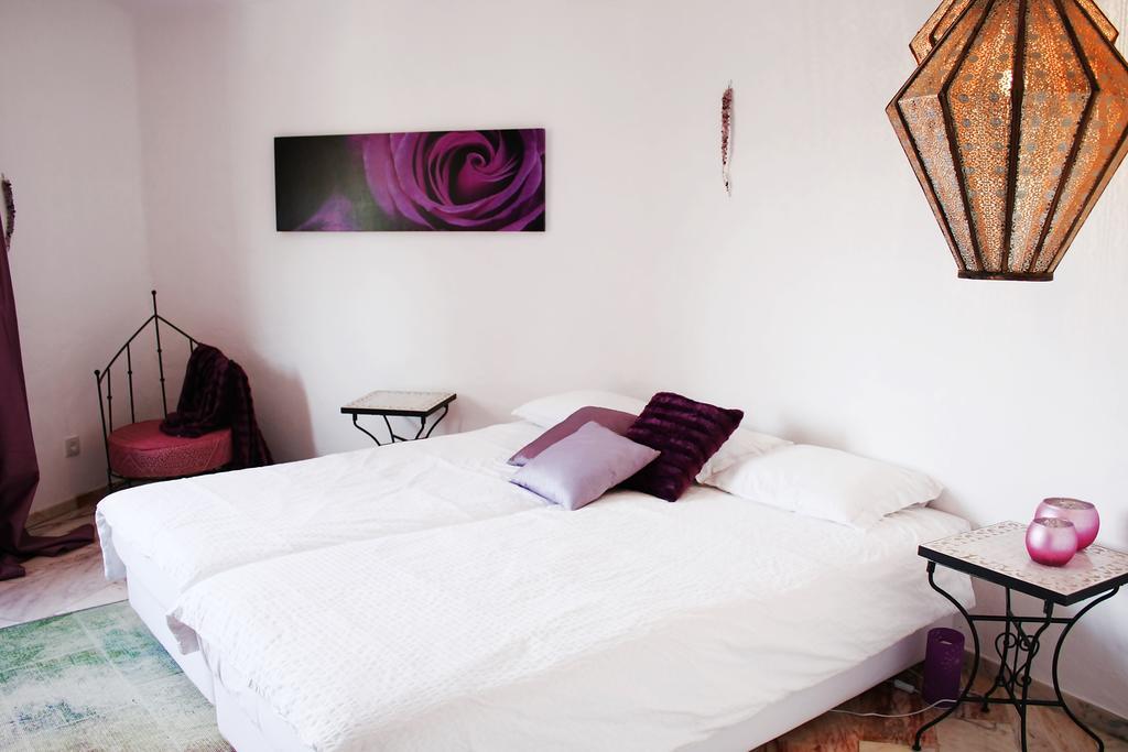 Guest house La Perla *