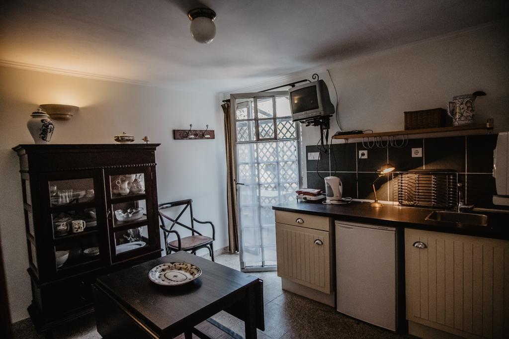 Quinta Alfaias Guest house Fajozes