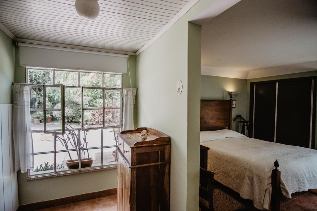 Quinta Alfaias Guest house Fajozes