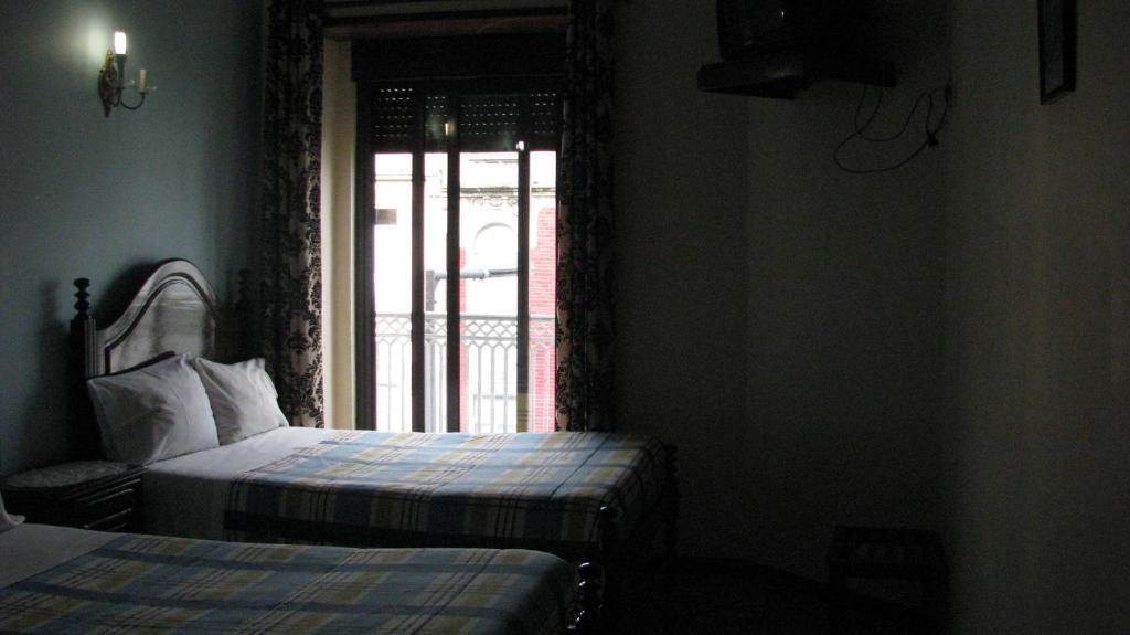 Residencial Novo - Local Pensión 2*