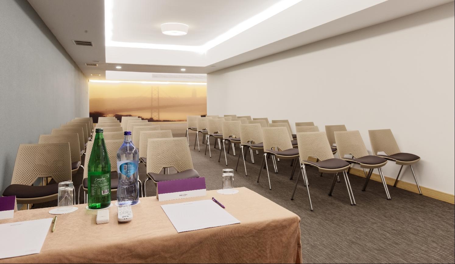 Hotel Mercure Lisboa 4*