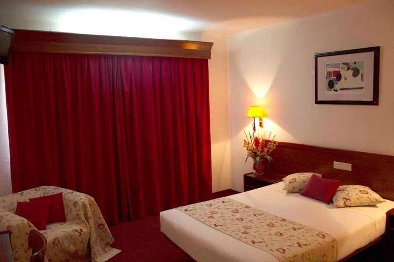 Hotel Arangues Setubal