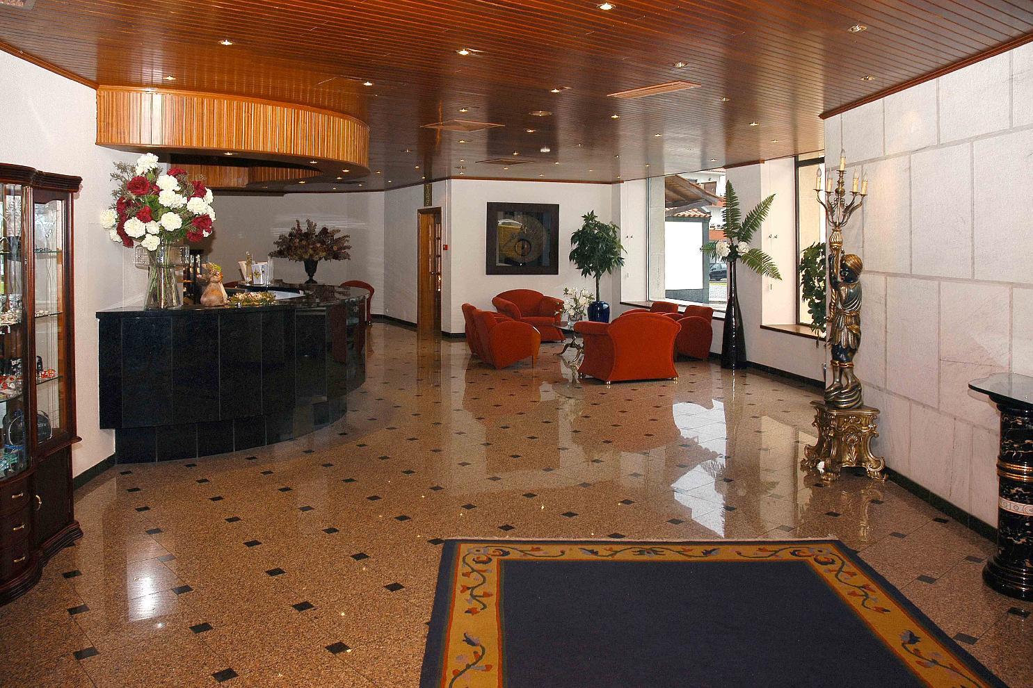 Cristal Caldas Hotel 3*