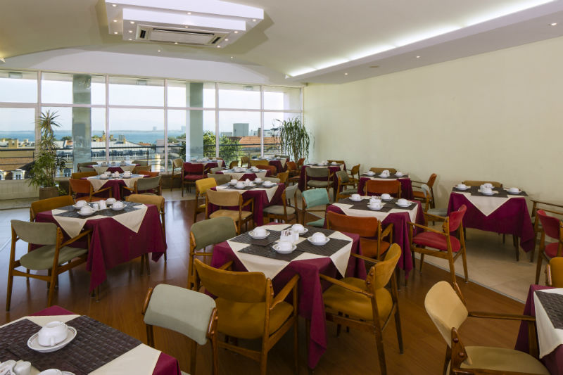 Luna Esperanca Centro 4* Setubal