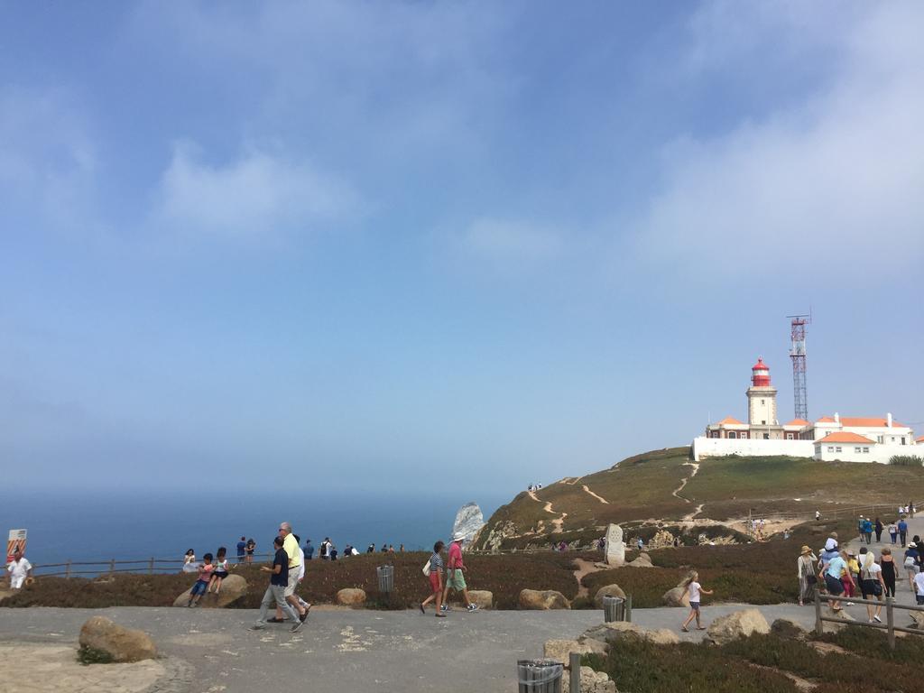 Azenhas Do Mar House