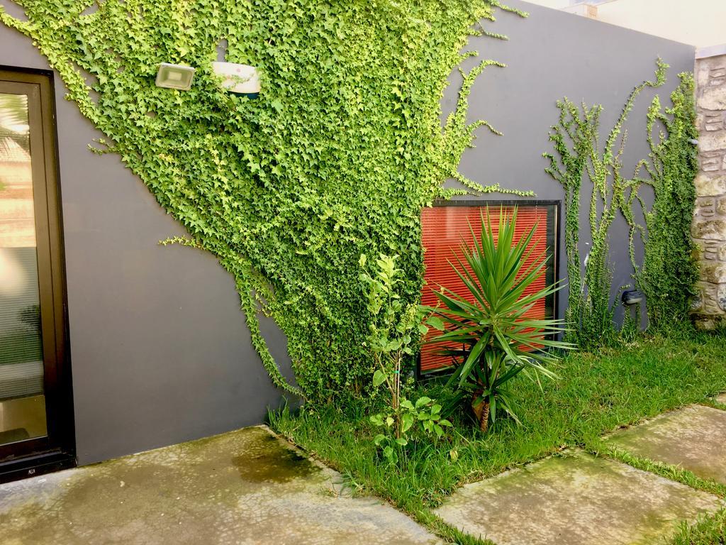 Sea Breeze Boutique House *